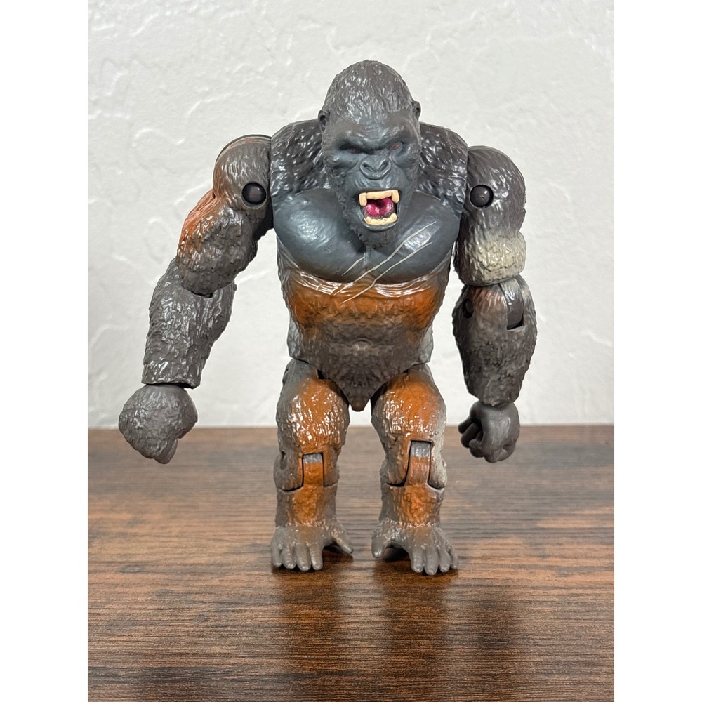 Playmates Godzilla vs Kong 6 inch Kong Action Figure Battle Damage 2020 LH1351